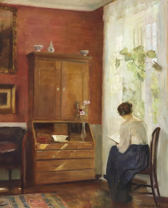 Interiør med læsende kvinde ved vinduet by Carl Holsøe